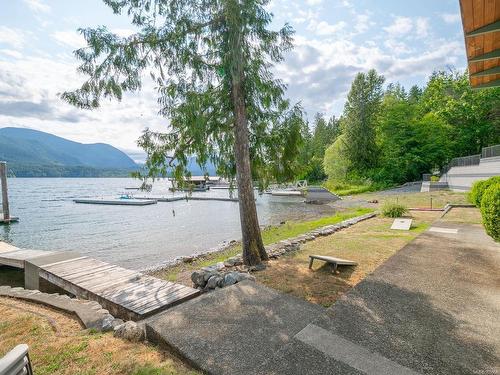 8668 Stirling Arm Dr, Port Alberni, BC 