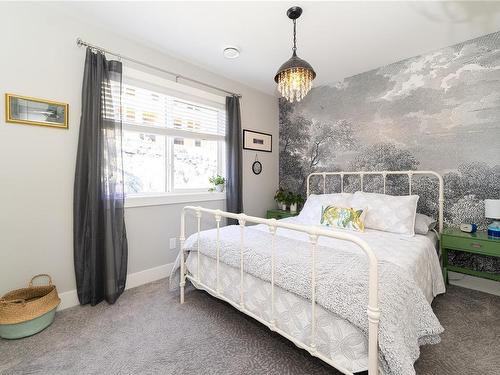 7032 Brailsford Pl, Sooke, BC - Indoor Photo Showing Bedroom