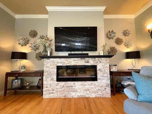 2210 Burgess Ave, Merritt, BC - Indoor Photo Showing Living Room With Fireplace