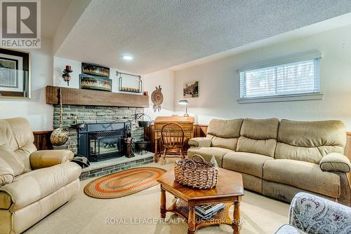 3389 Rockwood Drive, Burlington (Roseland), ON - Indoor Photo Showing Living Room With Fireplace