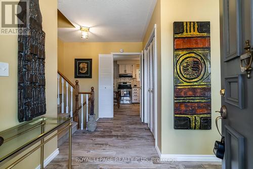 3389 Rockwood Drive, Burlington, ON - Indoor Photo Showing Other Room