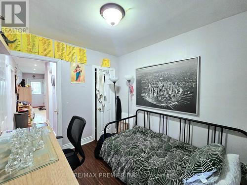126 Times Road, Toronto W04, ON - Indoor Photo Showing Bedroom
