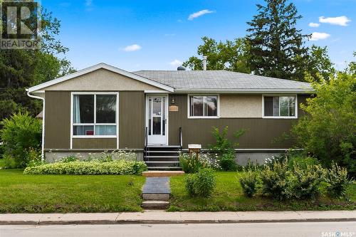 2105 5Th Avenue N, Regina, SK - Outdoor With Facade