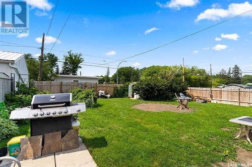 2105 5Th Avenue N, Regina, SK - Outdoor With Backyard