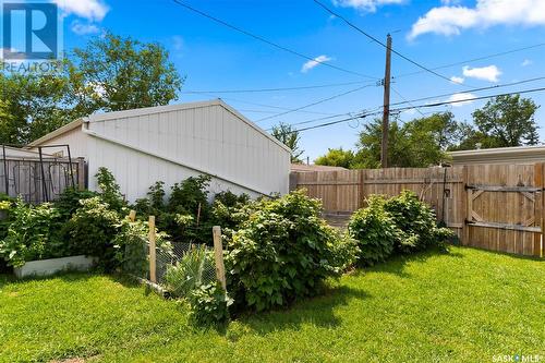 2105 5Th Avenue N, Regina, SK - Outdoor With Backyard