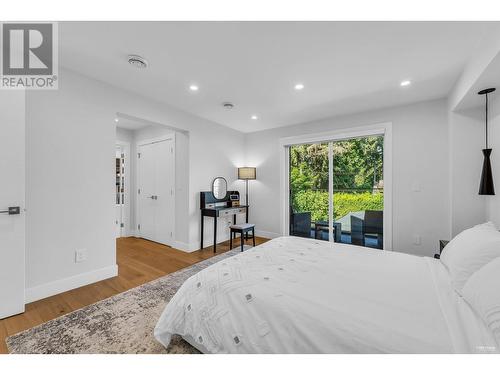 3602 Bluebonnet Road, North Vancouver, BC - Indoor Photo Showing Bedroom