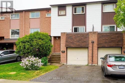 #120 - 1221 Dundix Road, Mississauga, ON - Outdoor