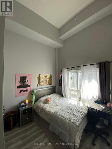 #G114 - 275 Larch Street, Waterloo, ON - Indoor Photo Showing Bedroom