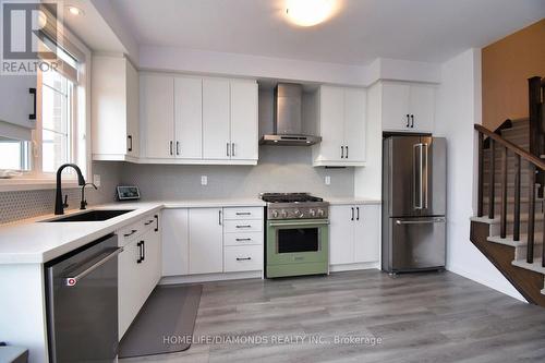 14 - 106 Court Drive, Brant (Paris), ON - Indoor Photo Showing Kitchen