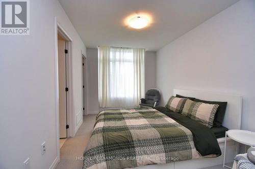 14 - 106 Court Drive, Brant, ON - Indoor Photo Showing Bedroom