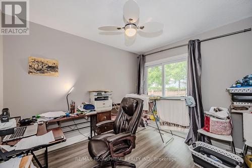 58 Mildred Avenue, St. Catharines, ON - Indoor Photo Showing Office