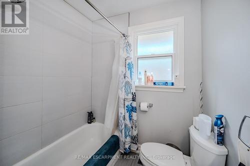58 Mildred Avenue, St. Catharines, ON - Indoor Photo Showing Bathroom