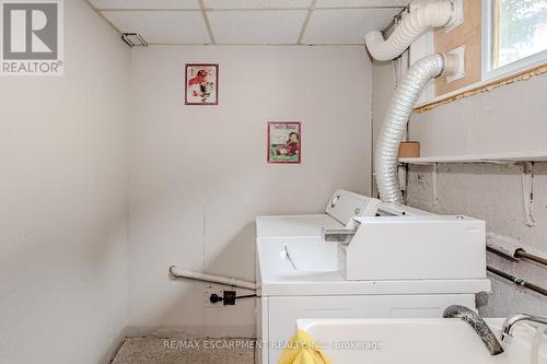 58 Mildred Avenue, St. Catharines, ON - Indoor Photo Showing Laundry Room