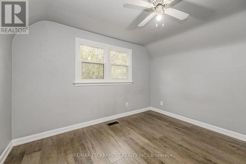 58 Mildred Avenue, St. Catharines, ON - Indoor Photo Showing Other Room