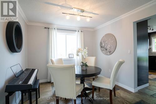 9 Whitehorn Crescent, Barrie, ON - Indoor Photo Showing Dining Room