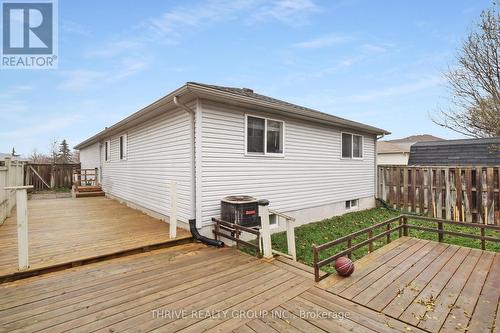 1910 Purcell Drive, London, ON - Outdoor With Deck Patio Veranda With Exterior