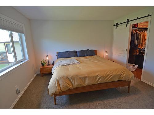 704 Wasson Street, Nelson, BC - Indoor Photo Showing Bedroom