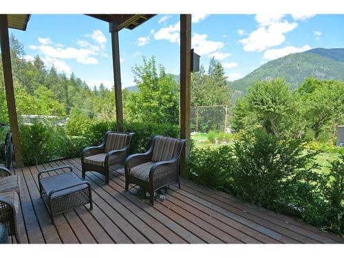 704 Wasson Street, Nelson, BC - Outdoor With Deck Patio Veranda