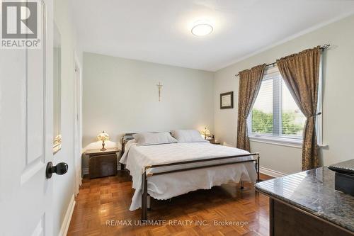 405 Northcliffe Boulevard, Toronto, ON - Indoor Photo Showing Bedroom