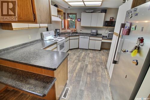 Emma Lake Acreage, Shellbrook Rm No. 493, SK - Indoor Photo Showing Kitchen With Double Sink