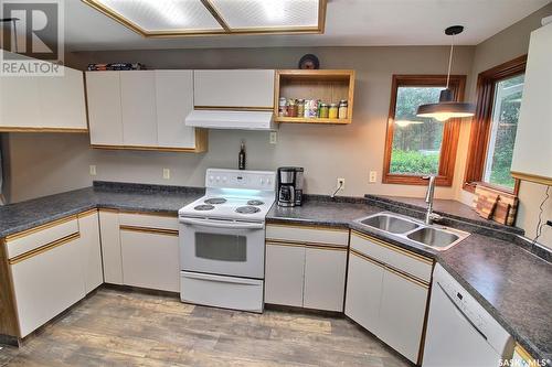 Emma Lake Acreage, Shellbrook Rm No. 493, SK - Indoor Photo Showing Kitchen With Double Sink