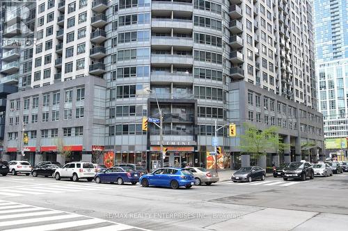 1509 - 20 Blue Jays Way, Toronto, ON - Outdoor With Balcony With Facade