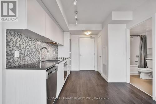 1508 - 2 Sonic Way, Toronto C11, ON - Indoor Photo Showing Kitchen With Upgraded Kitchen