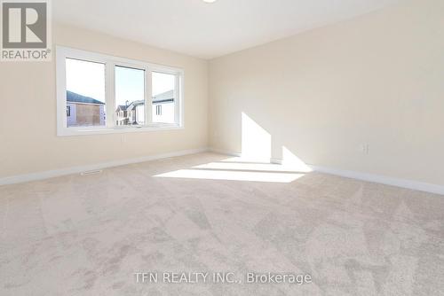 50 Lilac Circle, Haldimand, ON - Indoor Photo Showing Other Room