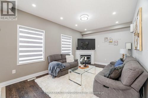 61 Haviland Circle, Brampton, ON - Indoor Photo Showing Living Room With Fireplace
