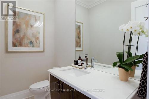 1325 Sheldon Avenue, Oakville, ON - Indoor Photo Showing Bathroom