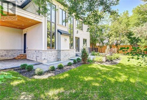 1325 Sheldon Avenue, Oakville (Bronte East), ON - Outdoor