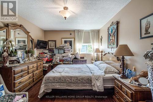 309 - 700 Dynes Road, Burlington (Roseland), ON - Indoor Photo Showing Bedroom