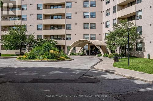 309 - 700 Dynes Road, Burlington (Roseland), ON - Outdoor With Facade