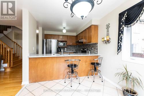 22 Gecko Court, Brampton (Sandringham-Wellington), ON - Indoor Photo Showing Kitchen