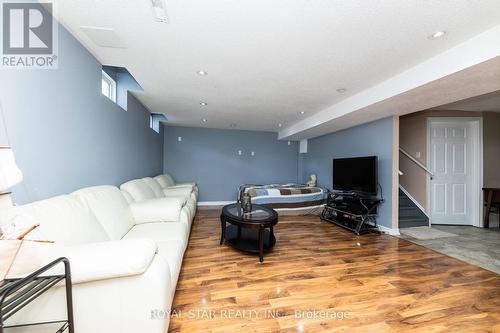 22 Gecko Court, Brampton, ON - Indoor