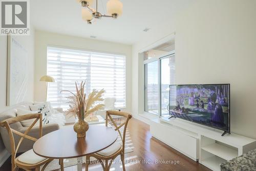 309 - 15277 Yonge Street, Aurora, ON - Indoor Photo Showing Dining Room