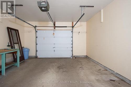 1085 Prince Philip Court, London, ON - Indoor Photo Showing Garage