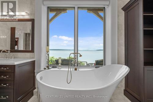 1971 Fiddlers Lane, Douro-Dummer, ON - Indoor Photo Showing Bathroom