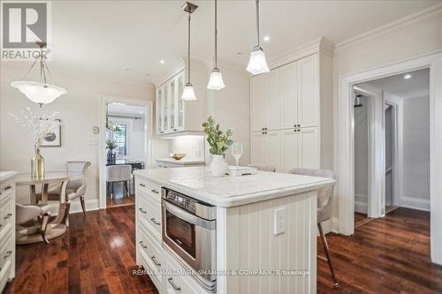 251 Lytton Boulevard, Toronto, ON - Indoor Photo Showing Kitchen With Upgraded Kitchen