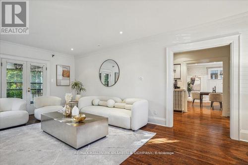 251 Lytton Boulevard, Toronto, ON - Indoor Photo Showing Living Room