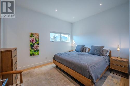 525 Vancouver Avenue, Penticton, BC - Indoor Photo Showing Bedroom