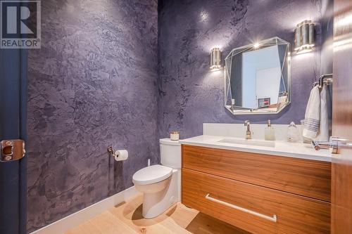 525 Vancouver Avenue, Penticton, BC - Indoor Photo Showing Bathroom