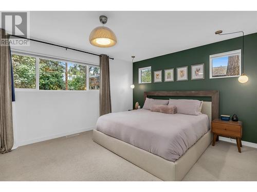 16 Caramillo Road, Kelowna, BC - Indoor Photo Showing Bedroom