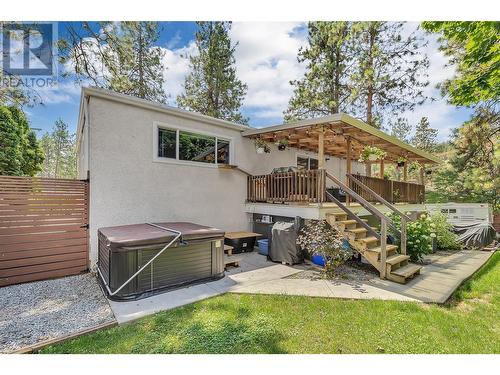 16 Caramillo Road, Kelowna, BC - Outdoor With Exterior