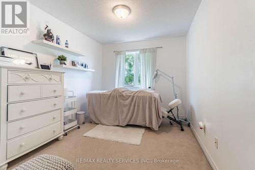 36 Myers Lane, Hamilton, ON - Indoor Photo Showing Bedroom