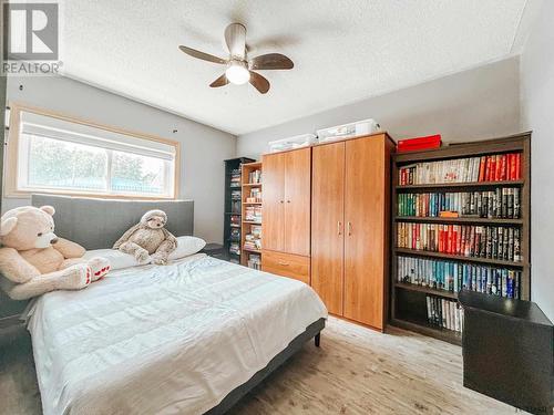 1479 Lakeshore Rd S, Temiskaming Shores, ON - Indoor Photo Showing Bedroom