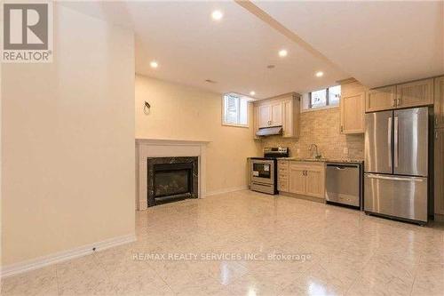 (Bsmt) - 35 Kelways Circle, Brampton, ON - Indoor Photo Showing Kitchen With Stainless Steel Kitchen