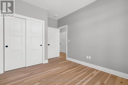 265 Lancaster Drive, Port Colborne, ON - Indoor Photo Showing Other Room