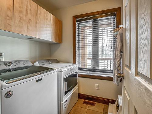 Laundry room - 9 155E Avenue, Saint-Hippolyte, QC - Indoor Photo Showing Laundry Room