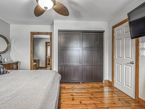 Master bedroom - 9 155E Avenue, Saint-Hippolyte, QC - Indoor Photo Showing Bedroom